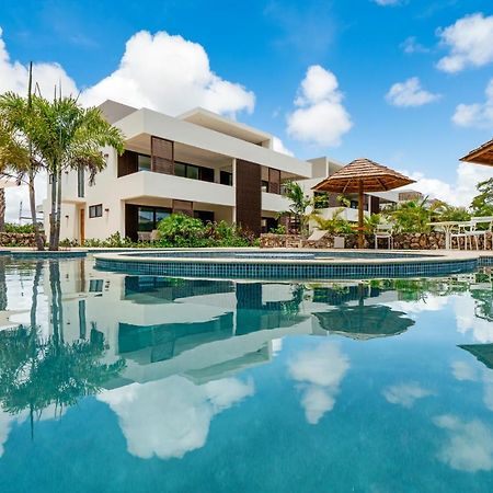 Jan Sofat Lux Resort Виллемстад Экстерьер фото